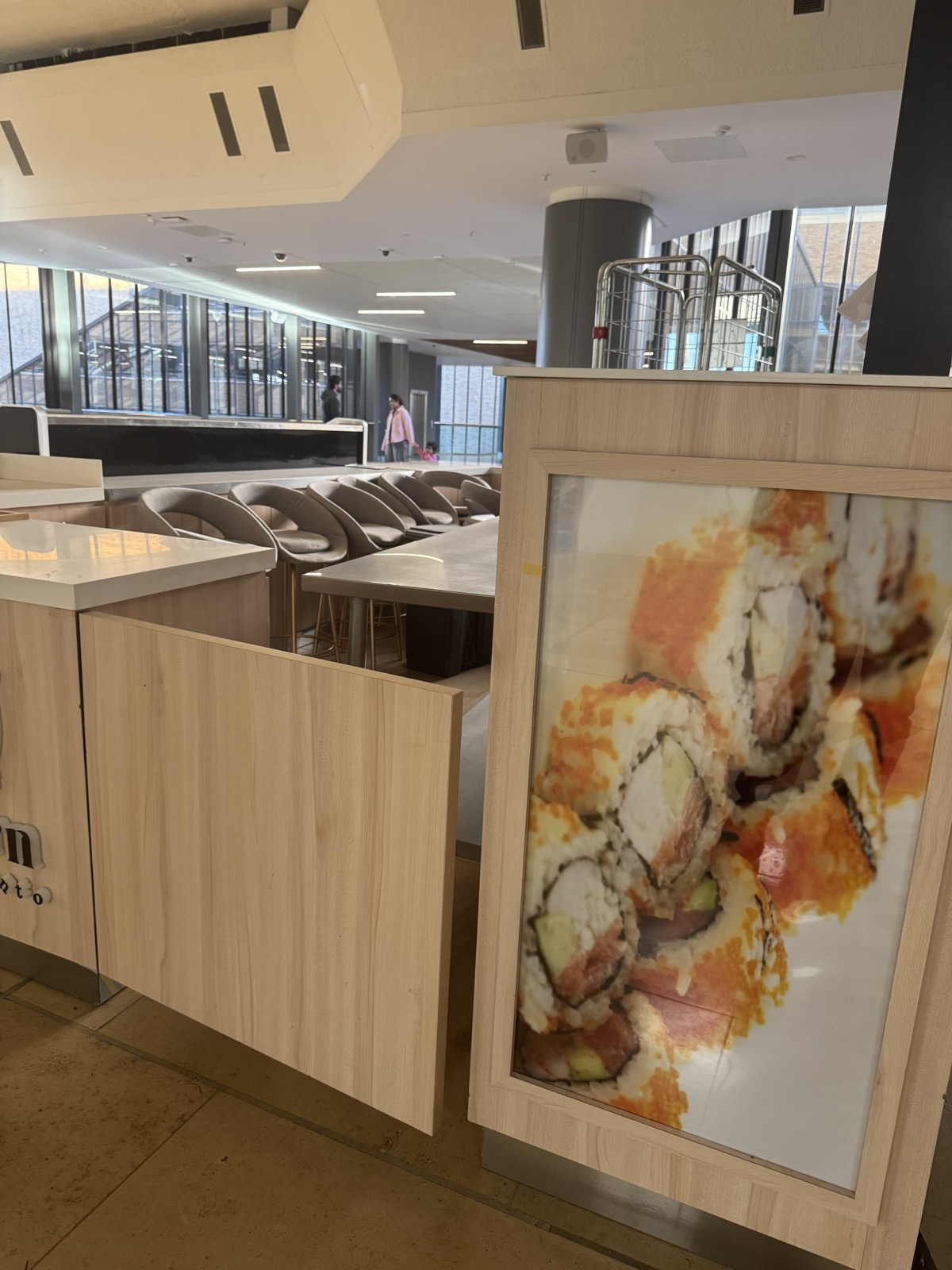 Modern Sushi & Bento storefront sign at Queensgate